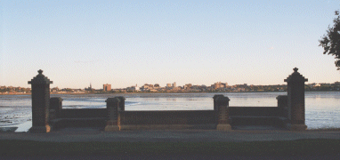 portskyline.gif (34061 bytes)